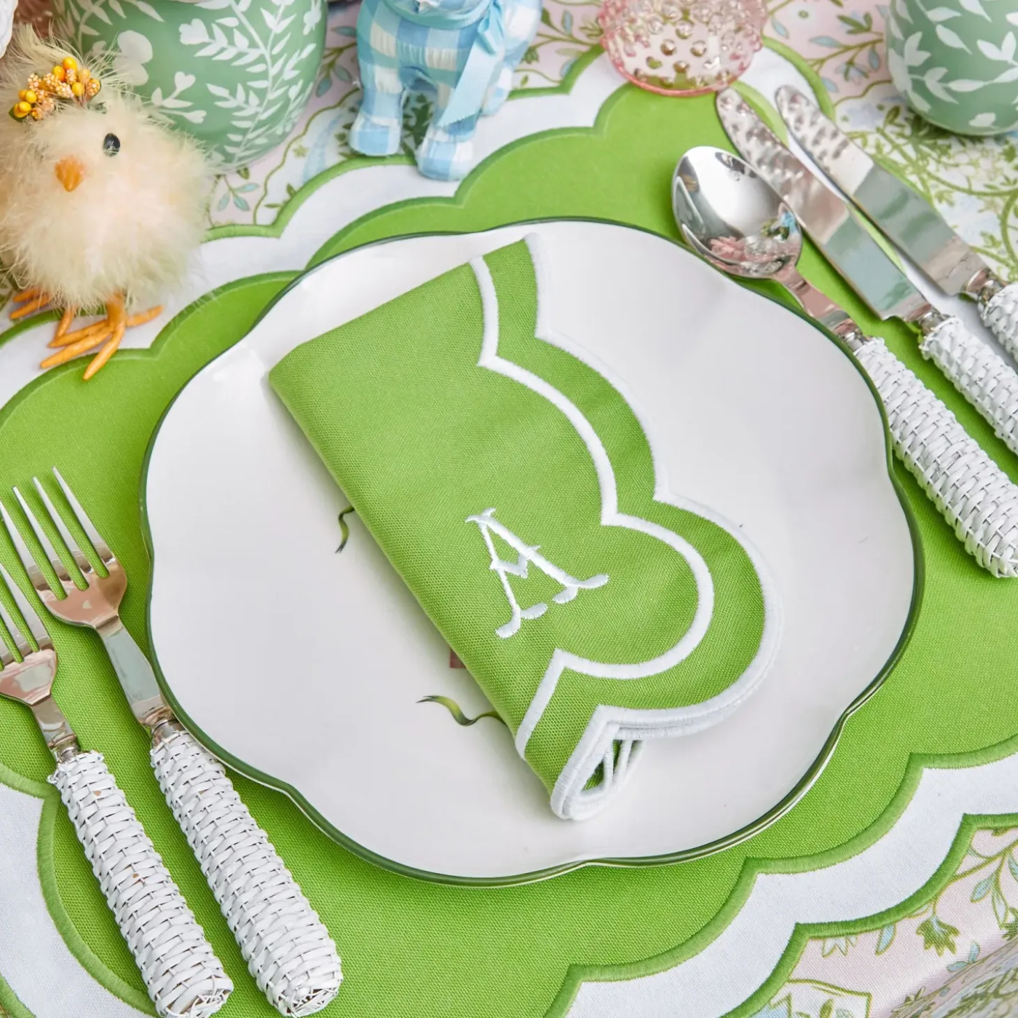 Serena Green Appliqué Napkins (Set of 4)