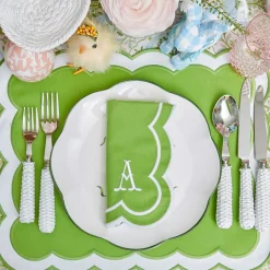 Serena Green Appliqué Napkins (Set of 4)
