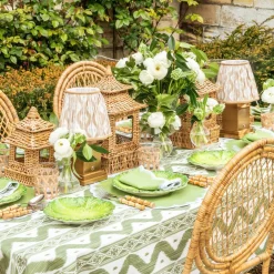 Serena Green Cabbage Dinner Plate