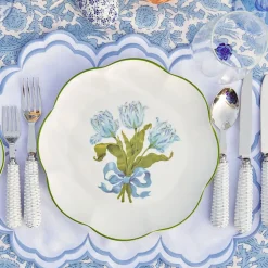 Serena White Placemats & Napkins (Set of 4)