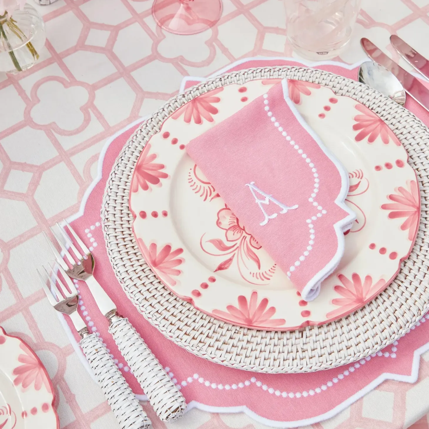 Seville Pink Gardênia Dinner Plate