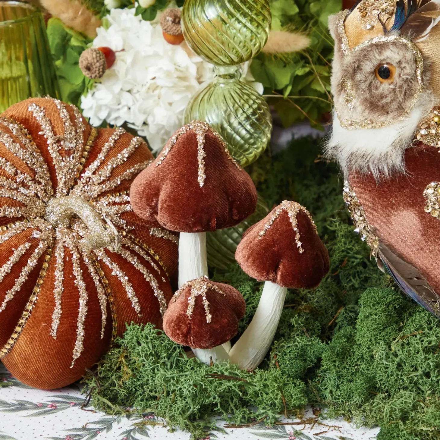Small Chocolate Glitter Velvet Mushroom (Set of 3)