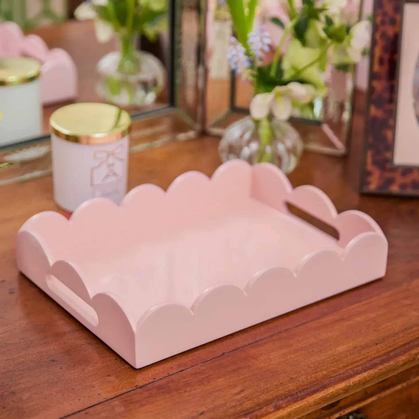 Soft Pink Lacquer Tray Set
