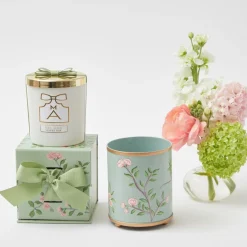 Velvet Oak Scented Candle