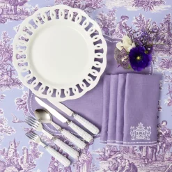 White Lace Dinner Plates (Set of 4)